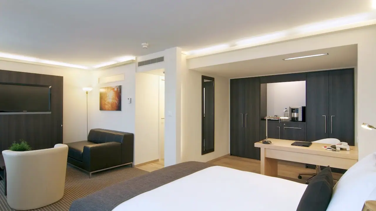 Crowne Plaza